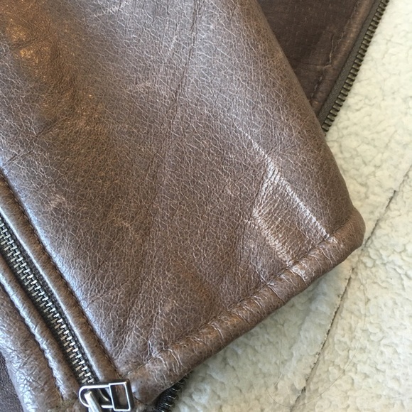 Danier Leather Sherpa lined jacket - Picture 3 of 5